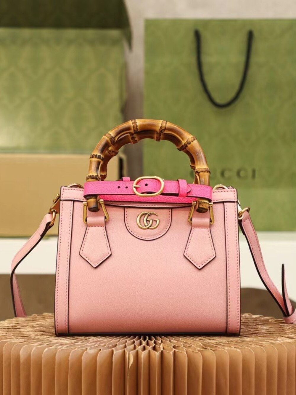 Gucci Diana Mini Top Handle Bag Pink